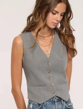 Anais Vest