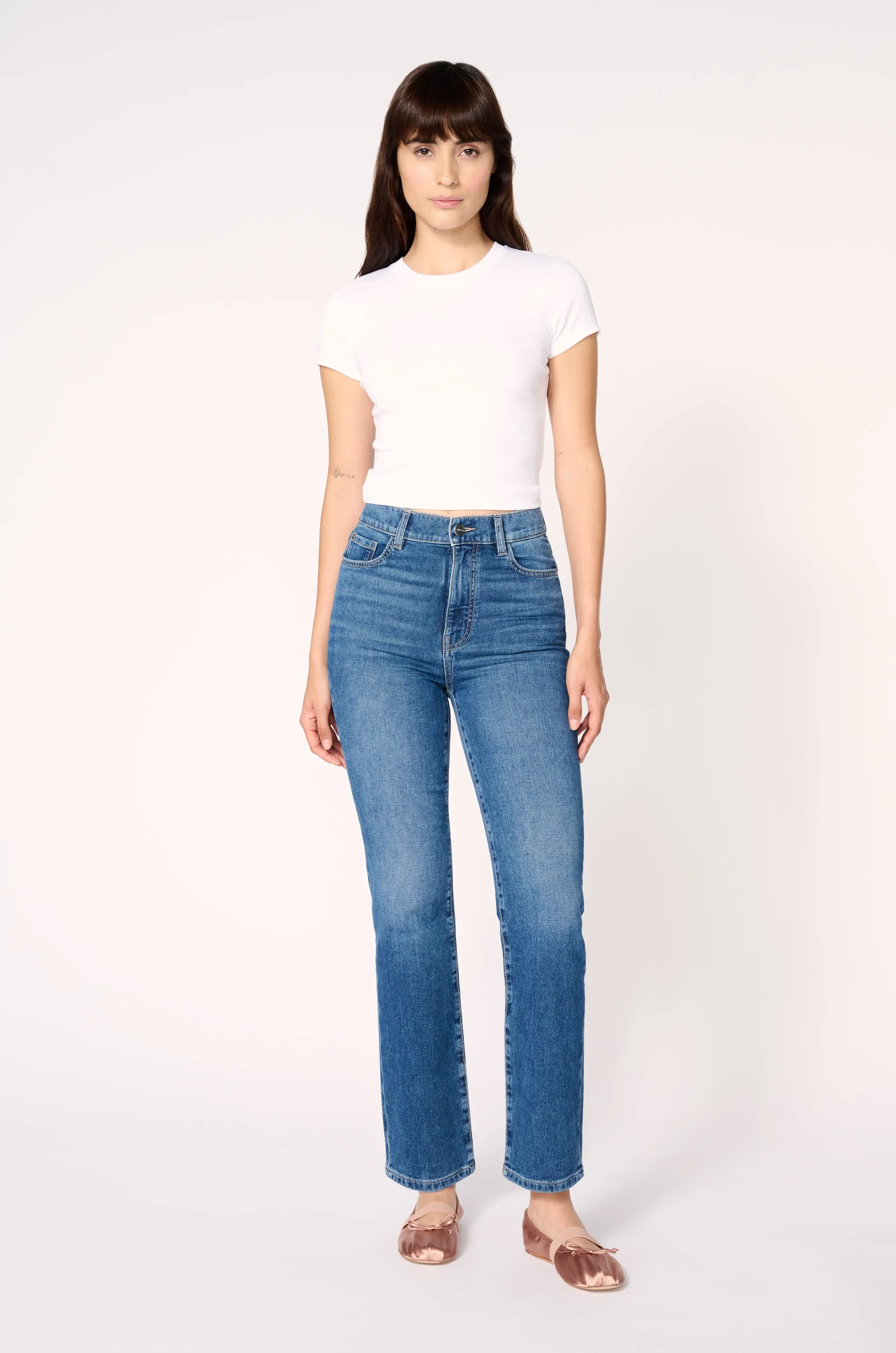 ASE - STRAIGHT JEANS | BLOWN AWAY