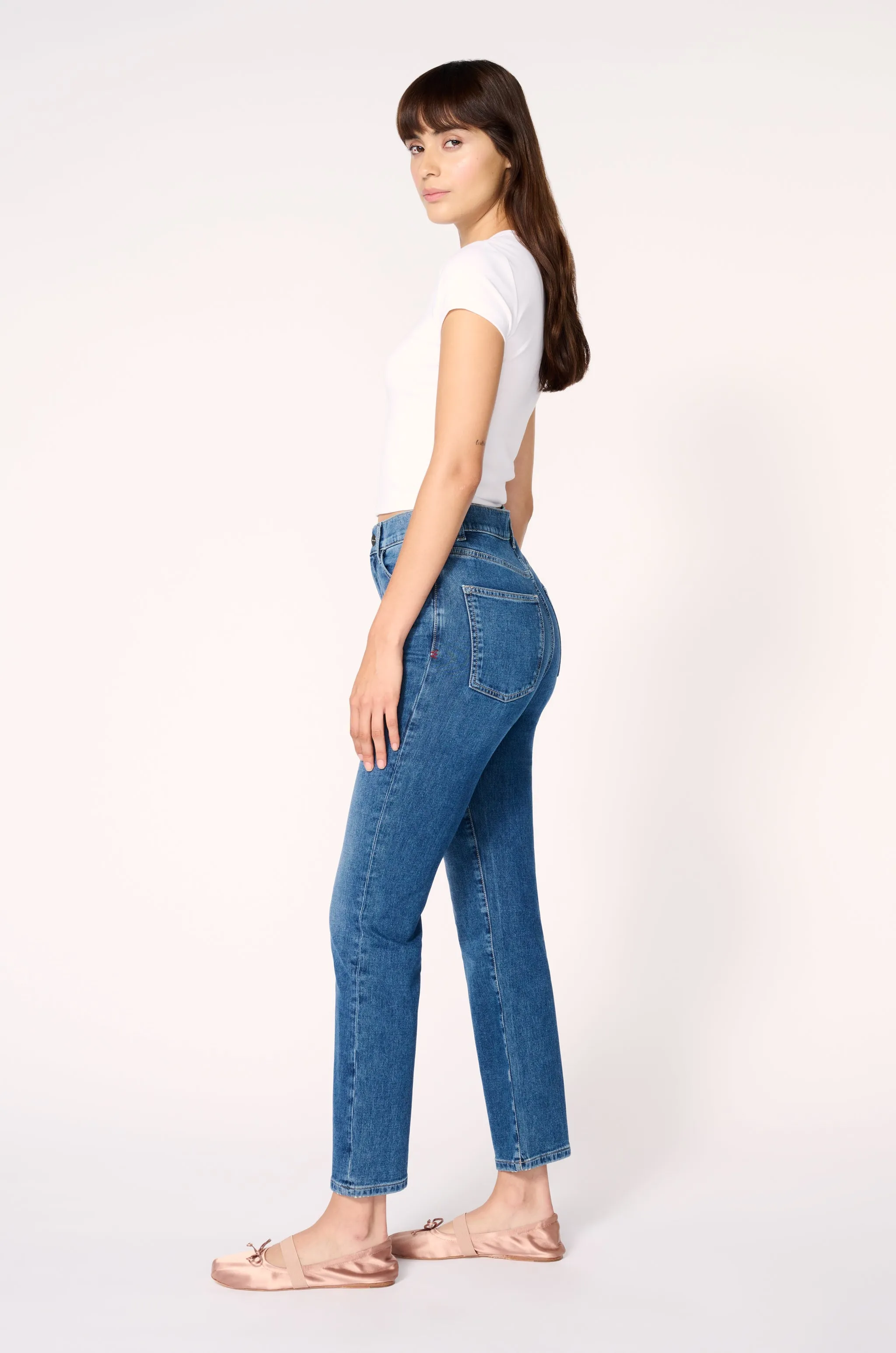 ASE - STRAIGHT JEANS | BLOWN AWAY