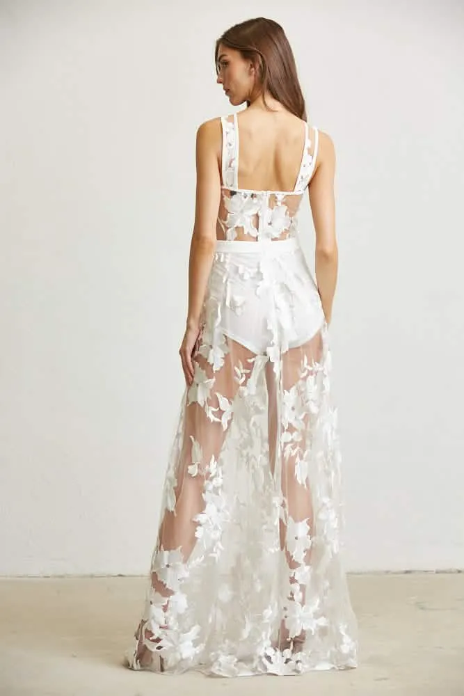 Elegant Blossom Lace Evening Gown 2024 for Florida Nights | Myla