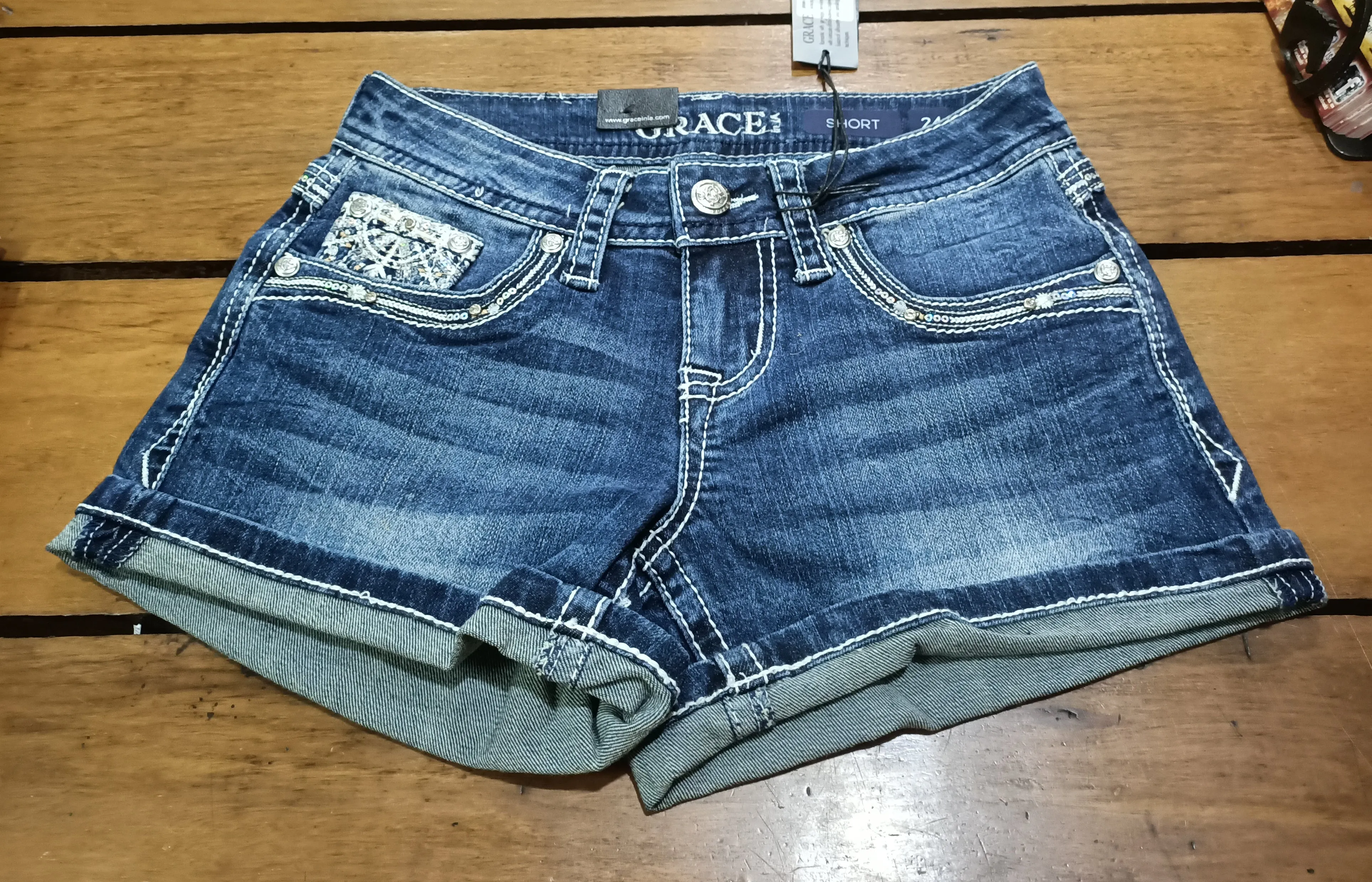 Grace in LA Ladies Stitched Arrow Embroidered Pocket Low Rise Denim Shorts - JHW_81500
