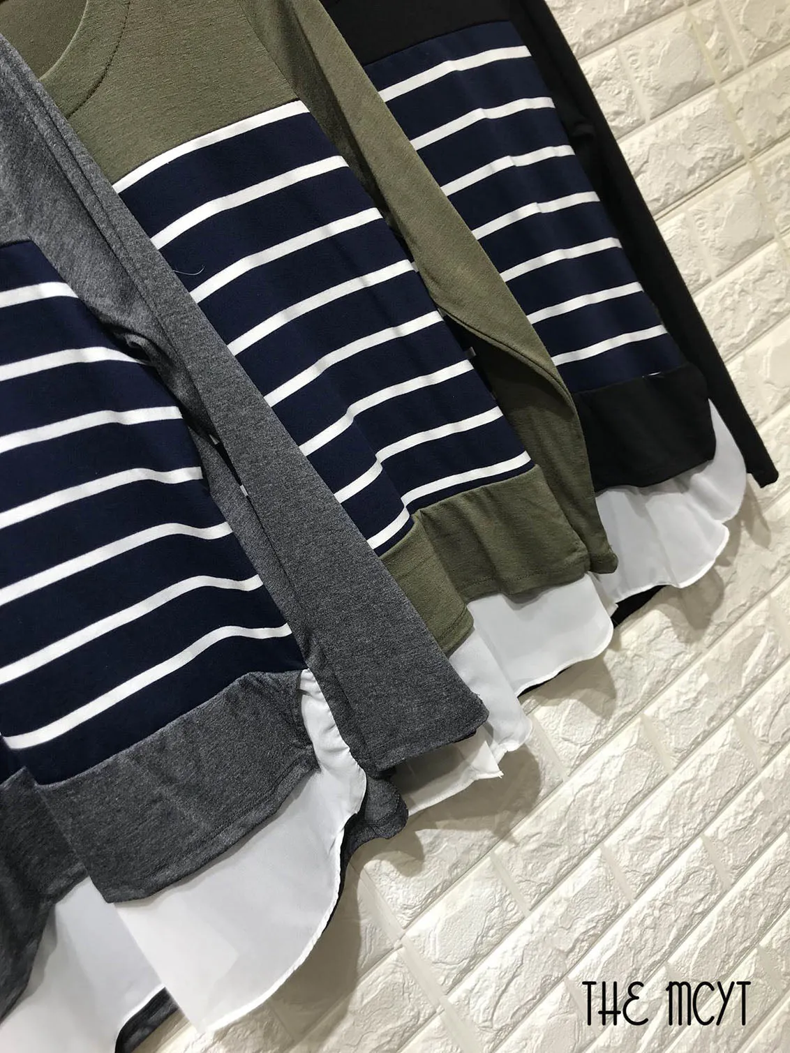 Kelly Layering Top