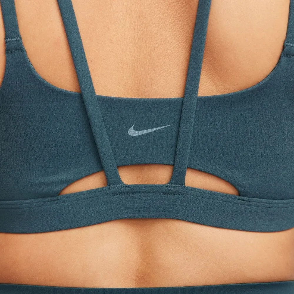 Nike Women's Alate Trace Light Support Sports Bra