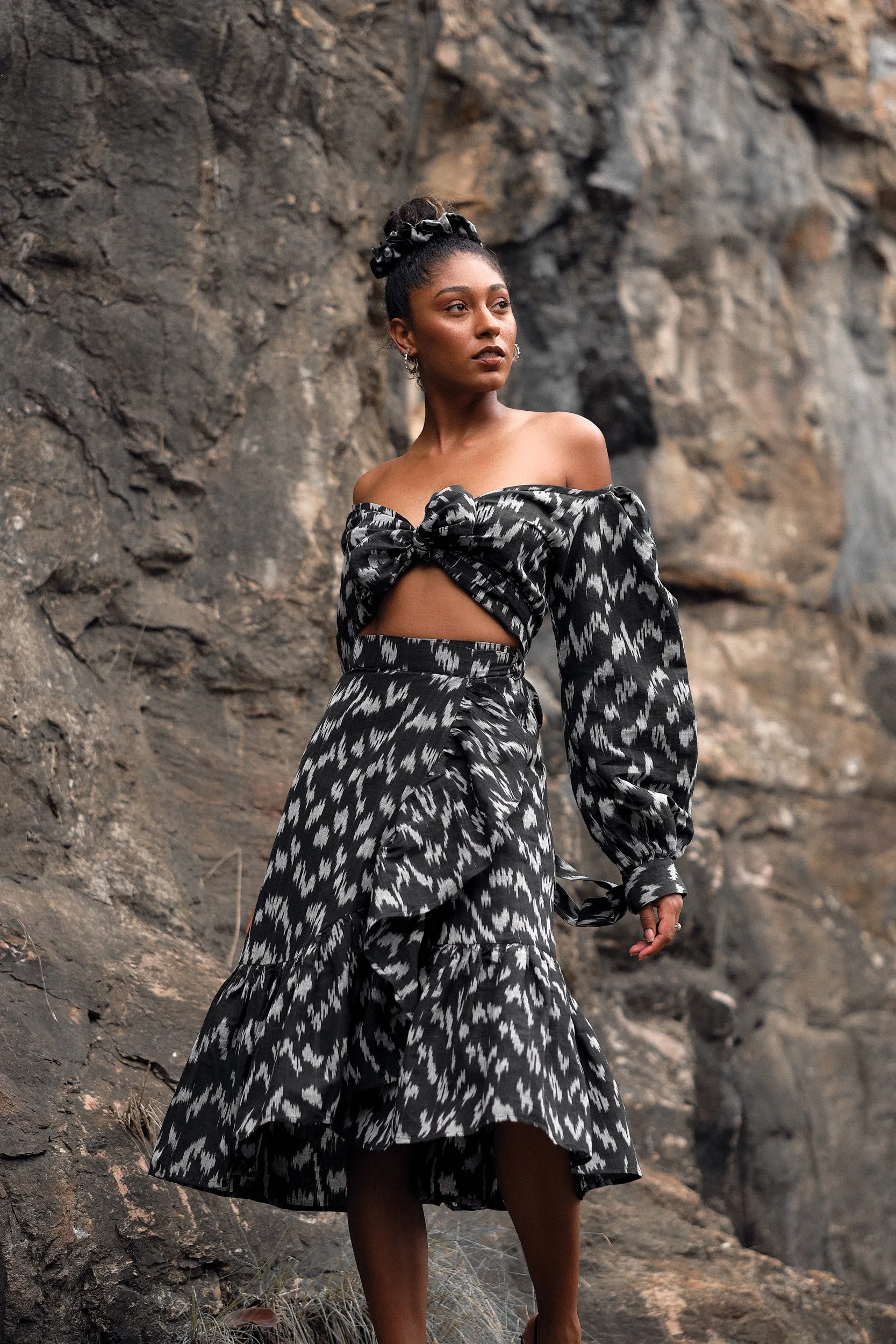 Parvi Skirt - Tara Print (Black)